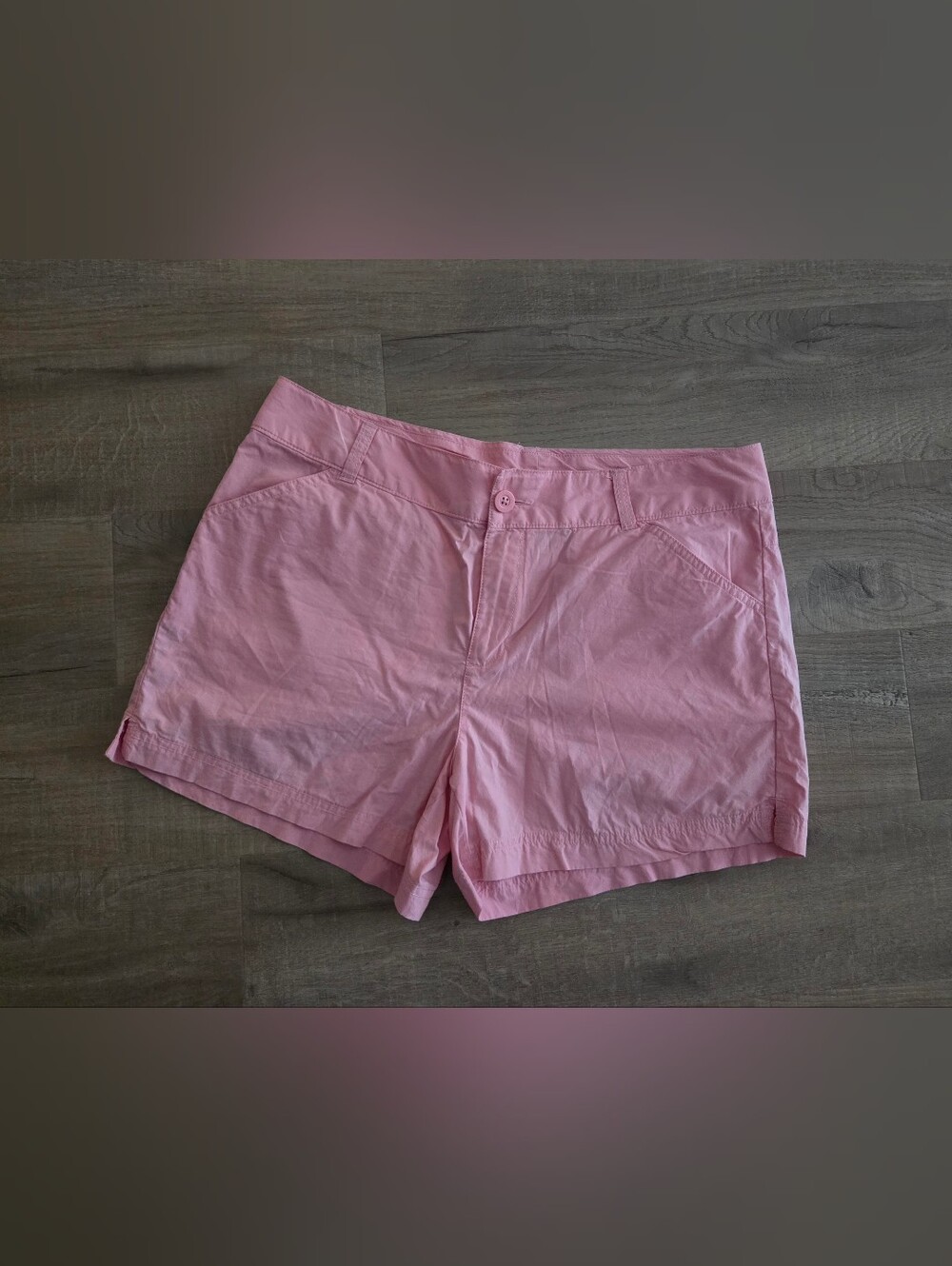 Columbia Light Pink Outdoor 3.5" Cotton Shorts Size 12 (C24)